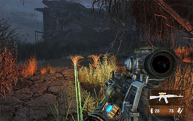 Kieruj się w stronę cerkwi (nie przejmuj się, że nie widzisz jeszcze celu podróży), pomagając sobie kompasem w sprawnej nawigacji - Spotkaj się ze stalkerami w cerkwi | Rozdział 17 - Noc | Metro Last Light - Metro: Last Light - poradnik do gry