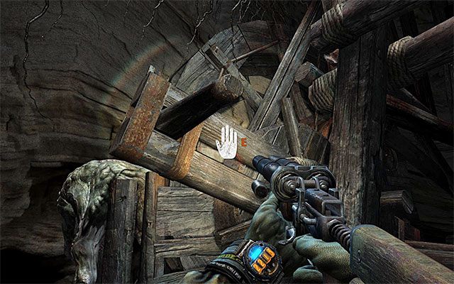 Tradycyjnie już rozpocznij od zbadania wszystkich ciał oraz plecaków skrywających cenne zapasy - Znajdź sposób na skorzystanie z windy | Rozdział 18 - Dolne miasto - Metro: Last Light - poradnik do gry