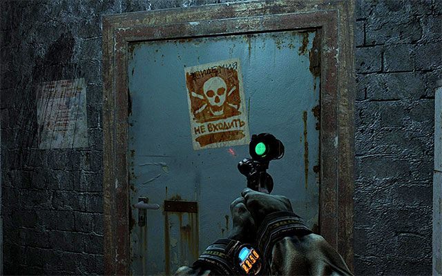 Zbadaj wspomniany korytarz oraz odwiedzone wcześniej pomieszczenia, starając się przede wszystkim pozyskać jak najwięcej filtrów - Znajdź i ocal Annę | Rozdział 19 - Skażenie | Solucja Metro Last Light - Metro: Last Light - poradnik do gry