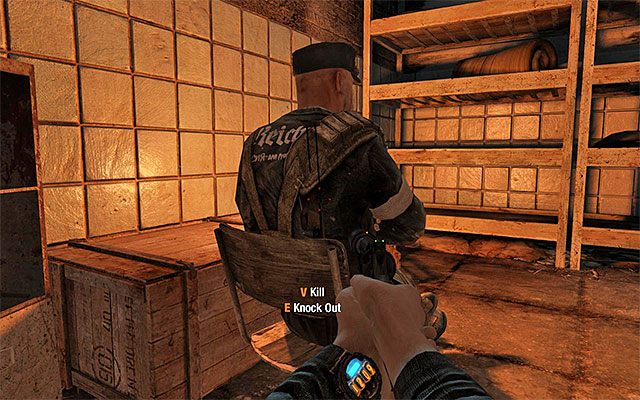 Kontynuuj przemarsz, niszcząc po kilku chwilach dwa kolejne reflektory - Znajdź wyjście z więzienia | Rozdział 3 - Paweł | Solucja Metro Last Light - Metro: Last Light - poradnik do gry