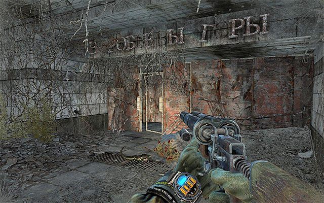 Powróć do rozwidlenia i tym razem wybierz lewe schody prowadzące na wyższy poziom - Dotrzyj do Polis i zamelduj o tym, czego dowiedziałeś się o Czerwonych | Rozdział 23 - Przejście - Metro: Last Light - poradnik do gry