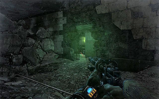 Kontrolę nad Artemem odzyskasz tuż po tym jak Cień odciągnie od tego miejsca demona, który był odpowiedzialny za zerwanie liny - Wejdź na most i znajdź przeprawę, cz. 2 | Rozdział 24 - Most | Solucja Metro Last Light - Metro: Last Light - poradnik do gry