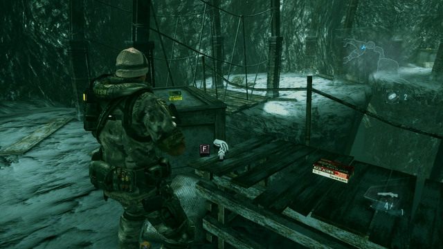 Po zabiciu ostatniego mutanta zejdź na dół i zbierz leżącą na dole amunicję - Podwójna zagadka - część I | Epizod 2 | Resident Evil Revelations - Resident Evil: Revelations - poradnik do gry