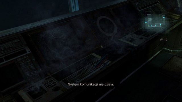Zbadaj tam niedziałający sprzęt oraz podnieś wszystkie możliwe przedmioty - Podwójna zagadka - część II | Epizod 2 | Resident Evil Revelations - Resident Evil: Revelations - poradnik do gry