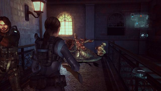 Gdy boss wreszcie padnie na ziemię martwy, podnieś pozostawiony przez niego klucz Koło - Duchy Veltro - część II | Epizod 3 | Resident Evil Revelations - Resident Evil: Revelations - poradnik do gry