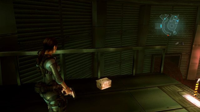 Podczas gdy Chris będzie zajmował się komputerem, ty uważnie zbadaj pobliski teren, podnosząc wszystkie potrzebne przedmioty - Bez wyjścia - cześć II | Epizod 9 | Resident Evil Revelations - Resident Evil: Revelations - poradnik do gry