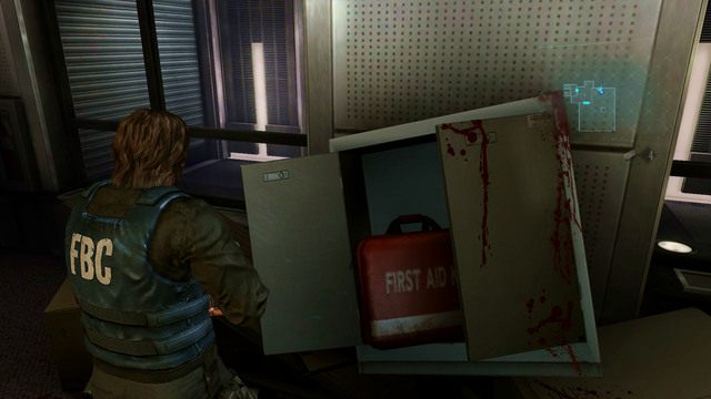 Tam natkniesz się na kolejnych wrogów - Objawienia - część II | Epizod 11 | Resident Evil Revelations - Resident Evil: Revelations - poradnik do gry