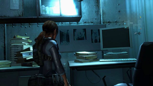 Umieszczono go na tablicy tuż obok komputera - Epizody 1-5 | Znajdźki - Handprints | Resident Evil Revelations - Resident Evil: Revelations - poradnik do gry