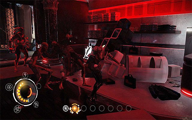 Zachowaj czujność, bo tuż po wkroczeniu do nowego obszaru zaatakują Cię mutanty (Prowler Leaper) (Skinner Leaper) - Dotarcie do rotundy | Epizod 5 w Remember Me - Remember Me - poradnik do gry