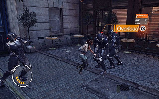 Jak zapewne zauważyłeś przy ciężko rannych przeciwnikach wyświetla się niekiedy informacja o przeciążeniu ich czipów (Overload), sugerując tym samym możliwość pozbycia się ich w efektowny sposób - Dotarcie do rotundy świętego Michała | Epizod 2 w Remember Me - Remember Me - poradnik do gry