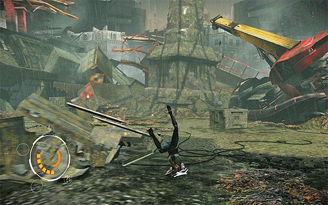 Pamiętaj o tym żeby pozostawać w ciągłym ruchu, nie tylko po to żeby nie dać zbliżyć się robotowi, ale również w celu unikania rzucanych przez bossa skrzynek - Pojedynek z bossem - AV-78 Zorn | Epizod 3 w Remember Me - Remember Me - poradnik do gry