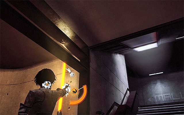 Udaj się do jedynych dostępnych drzwi i wyrusz w stronę baru, mijając odnaleziony na półpiętrze punkt medyczny (SAT Hatch) - Odnalezienie kapitana Tracea | Epizod 7 w Remember Me - Remember Me - poradnik do gry