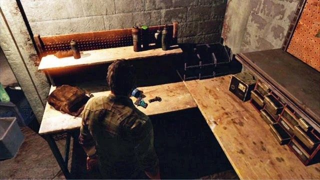 Dwa pierwsze artefakty zdobędziesz po zabraniu plecaka ze sprzętem - Strefa Kwarantanny | Artefakty i nieśmiertelniki w The Last of Us - The Last of Us - poradnik do gry
