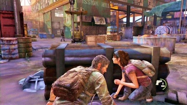 Po otworzeniu bramy z łańcuchem Joel automatycznie schowa się za stojąca w dole osłoną - Strefa Kwarantanny | Artefakty i nieśmiertelniki w The Last of Us - The Last of Us - poradnik do gry