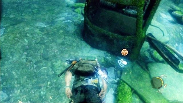 W prawym rogu pomieszczenia powinieneś zobaczyć wrak samochodu, a pod wodą obok niego następny medalion - Przedmieścia - Kanały | Artefakty i nieśmiertelniki w The Last of Us - The Last of Us - poradnik do gry