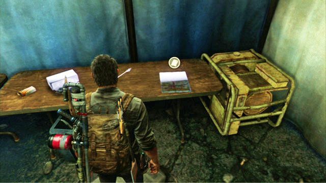 W środku na stole będzie leżała mapa - Zajezdnia | Artefakty i nieśmiertelniki w The Last of Us - The Last of Us - poradnik do gry