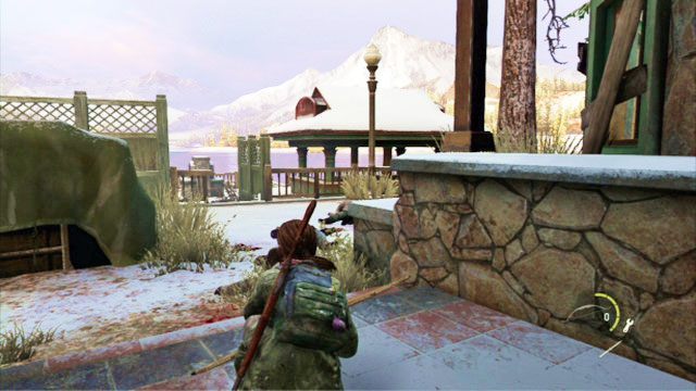 Po jego śmierci możesz szybko przekraść się blisko ciał, zabrać amunicję i schować się za osłoną - Polowanie | Kurort nad jeziorem | Solucja The Last of Us - The Last of Us - poradnik do gry