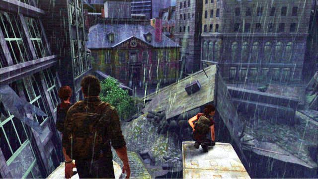 Dotrzesz w ten sposób do krawędzi małej przepaści, gdzie Tess wskaże ci ratusz (L3) - Śródmieście (mapa) | Peryferia | Solucja The Last of Us - The Last of Us - poradnik do gry