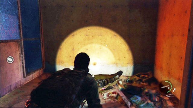 Aby pozbyć się stwora, podnieś leżącą w okolicy cegłę i rzuć w lewy róg lokacji - Śródmieście (mapa) | Peryferia | Solucja The Last of Us - The Last of Us - poradnik do gry