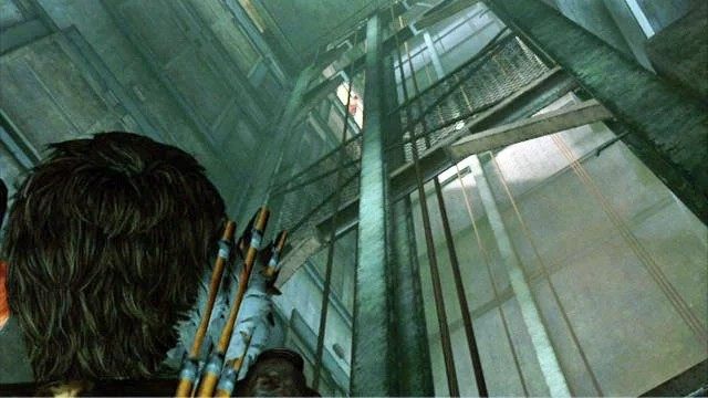 Chwilę później wylądujesz na samym dole budynku, w podtopionej części hotelu - Hotelowy hol (mapa) | Pittsburgh | Solucja The Last of Us - The Last of Us - poradnik do gry