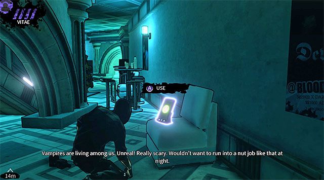 Nie śpiesz się z dotarciem do pierwszego oznaczonego przez grę punktu tylko zatrzymaj się po znalezieniu się w pobliżu kolejnych schodów prowadzących na pierwsze piętro - Główna sala klubu (przed rozpyleniem gazu) | Rozdział 3 - Atlantis | DARK - DARK - poradnik do gry