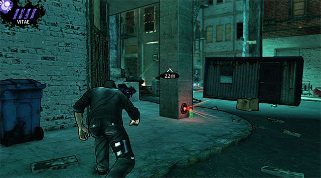 Niezależnie od tego czy zlikwidowałeś dwóch opisanych wyżej przeciwników czy też nie (w takiej sytuacji nie będziesz się mógł nigdzie na dłużej zatrzymać żeby nie zostać przez nich nagle przyłapanym) musisz docelowo udać się w lewo - Drugie podwórze | Rozdział 4 - The Hole | DARK - DARK - poradnik do gry