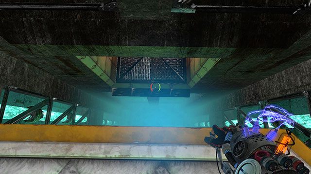 Po chwili platforma zatrzyma się na dole, a Ty będziesz mógł przeskoczyć na podłogę widoczną na powyższym obrazku - Captive | Akt II | Magrunner Dark Pulse - Magrunner: Dark Pulse - poradnik do gry