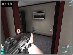 Za nimi ujrzysz pomieszczenie pilnowane przez trójkę przeciwników - Misja 13 - Clearing The Birds Nest - Die Hard: Nakatomi Plaza - poradnik do gry