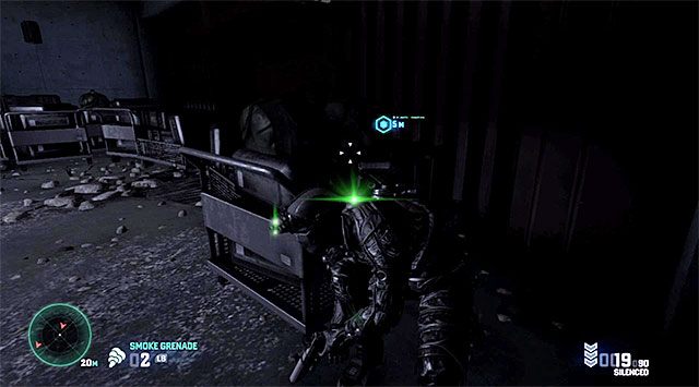 Na kolejny krok musisz zdecydować się w momencie gdy jeden z terrorystów uda się w prawo, przy czym jednocześnie upewnij się, że nikt inny nie patrzy w Twoją stronę - Uzyskanie dostępu do systemów obronnych bunkra | Misja 12 - Obiekt F - Tom Clancys Splinter Cell: Blacklist - poradnik do gry