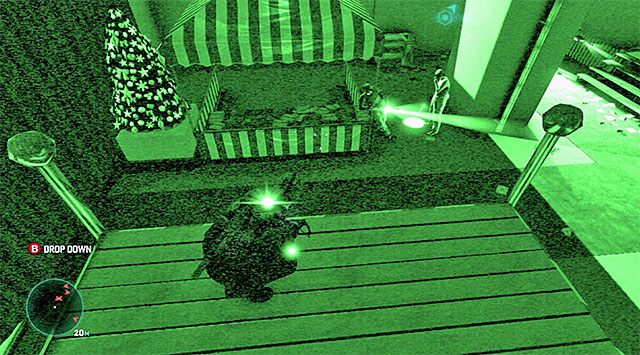 Oba opisane powyżej warianty zachowania prowadzą w to samo miejsce - Zinfiltrowanie hali festiwalowej | Misja 3 - Amerykańska konsumpcja - Tom Clancys Splinter Cell: Blacklist - poradnik do gry