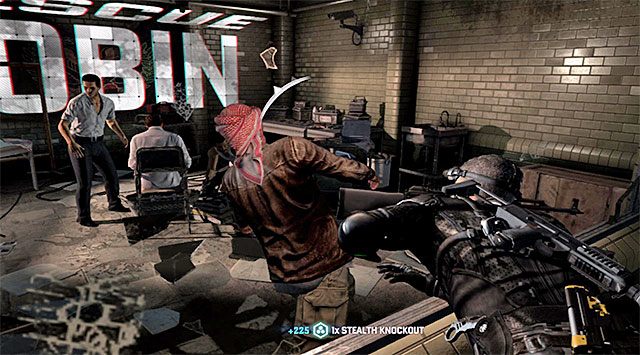 Atak na przeciwnika stojącego przy lustrze - Uratowanie Kobina | Misja 1 - Kryjówka | Splinter Cell Blacklist - Tom Clancys Splinter Cell: Blacklist - poradnik do gry