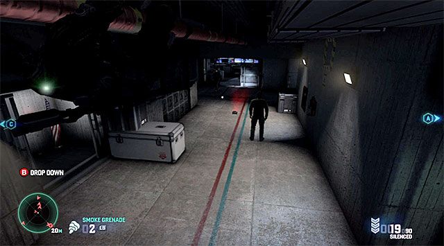 Przeprawa po rurze przymocowanej do sufitu - Dokonanie sabotażu systemów obronnych bunkra | Misja 12 - Obiekt F - Tom Clancys Splinter Cell: Blacklist - poradnik do gry