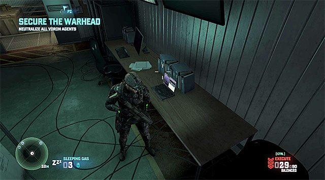 Rozpocznij liniowy przemarsz, omijając po drodze czytnik siatkówki oka - Misja 2 - Baza rakietowa | Dodatkowe misje - Briggs | Splinter Cell Blacklist - Tom Clancys Splinter Cell: Blacklist - poradnik do gry