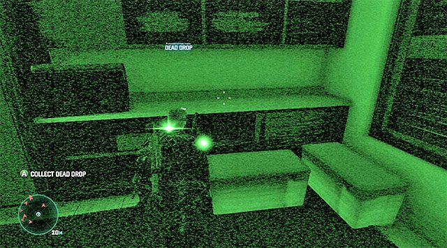 Paczka leży na szafce w pomieszczeniu na piętrze posiadłości - Misje głównej kampanii | Paczki (Dead Drops) | Splinter Cell Blacklist - Tom Clancys Splinter Cell: Blacklist - poradnik do gry