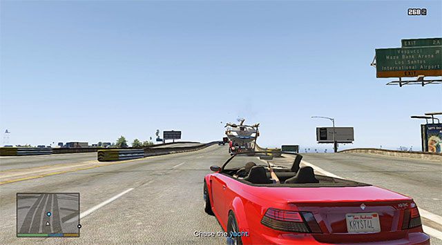 Jeśli chcesz możesz zgodnie z sugestią gry załączyć na chwilę na filmową kamerę, tym bardziej, że gra nie pozwoli ci przełączyć się na postać Franklina - GTA 5: Ojciec i syn - solucja - GTA 5 - poradnik do gry