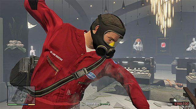 Wykradaj klejnoty z kolejnych gablot - GTA 5: Robótka u jubilera - wariant sprytny (Smart) - solucja - GTA 5 - poradnik do gry