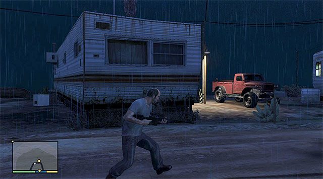 W dalszej części przemarszu nie powinieneś się śpieszyć, bo może to doprowadzić do nagłego wykrycia - GTA 5: Przyjaźń to magia - solucja - GTA 5 - poradnik do gry