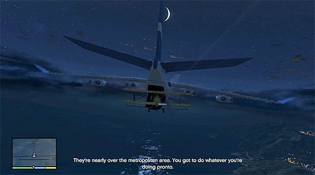 Wyczekuj momentu, w którym otrzymasz informację o dostatecznym oddaleniu się od bazy wojskowej - GTA 5: Niewielka turbulencja - solucja - GTA 5 - poradnik do gry