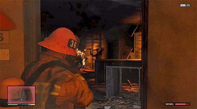 Szybko eliminuj pracowników Agencji - GTA 5: Napad na Biuro - użycie przebrań strażaków (Fire Crew) - solucja - GTA 5 - poradnik do gry