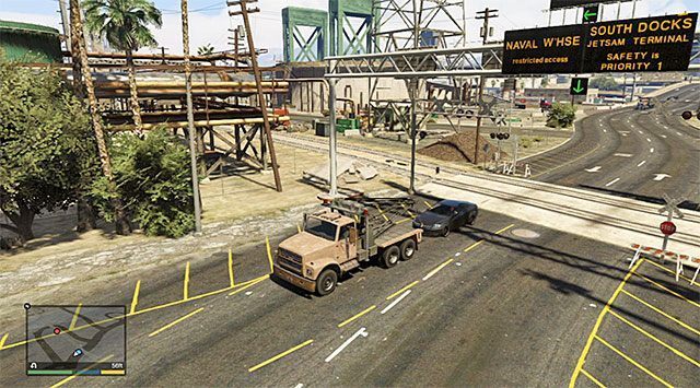 Musisz szybko odciągnąć auto z torów - GTA 5: Przysługa raz jeszcze - solucja, nagrody, wyzwania - GTA 5 - poradnik do gry