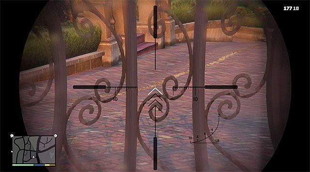 Po rozlaniu z benzyny ponownie przeskocz nad murem, opuszczając teren posiadłości - GTA 5: Upłynnienie majątku - solucja, nagrody, wyzwania - GTA 5 - poradnik do gry