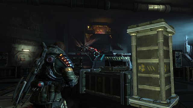 Trafisz nią do okrągłego pomieszczenia, w którym jest pełno latających enosów - Misja 6 - Otwarcie zbrojowni i powrót do Hangaru | Opis przejścia i zadania poboczne - Lost Planet 3 - poradnik do gry