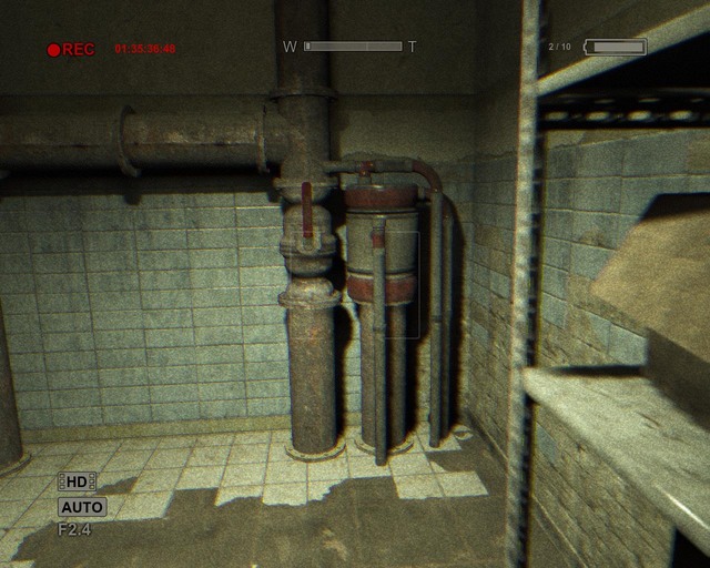 Jedna z dwóch dźwigni - Male Ward | Solucja Outlast - Outlast - poradnik do gry