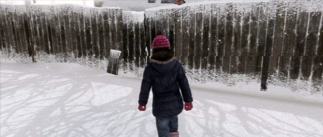 Dziura w płocie - Mój niewidzialny przyjaciel | Solucja Beyond Dwie Dusze - Beyond: Dwie Dusze - poradnik do gry