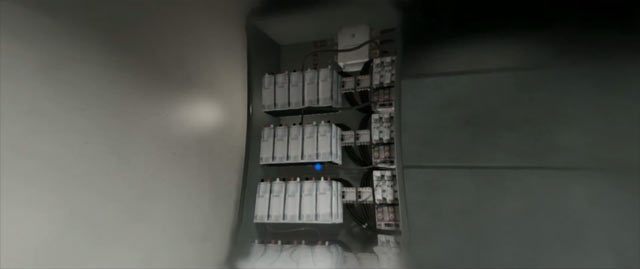 Zanim otworzysz drzwi, odwróć uwagę strażnika - Starzy przyjaciele/Norah | Solucja Beyond Dwie Dusze - Beyond: Dwie Dusze - poradnik do gry