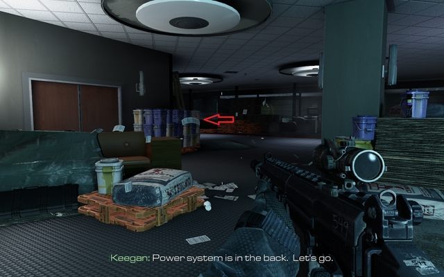 Po wyczyszczeniu pomieszczenia, udaj się dwa piętra niżej a następnie zbliż się na prawo do Keegana - 07 - Federation Day | Kampania - opis przejścia | Call of Duty Ghosts - Call of Duty: Ghosts - poradnik do gry