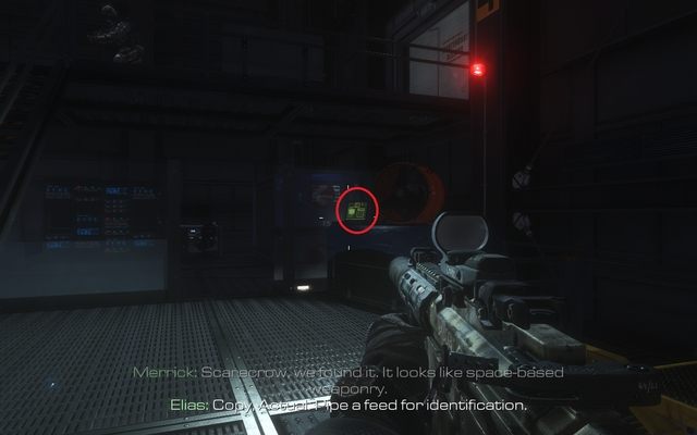 Dane wywiadowcze schowane pod schodami. - 13 - End of The Line | Kampania - opis przejścia | Call of Duty Ghosts - Call of Duty: Ghosts - poradnik do gry