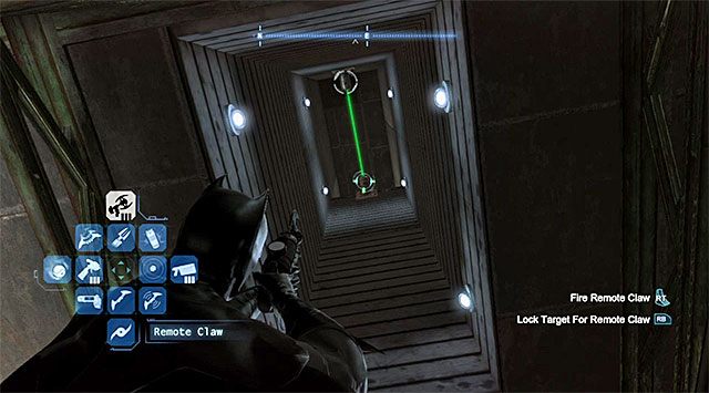 Rozwiń linę i przyciągnij się do niej z pomocą haka - Wieża komunikacyjna w dzielnicy Mila Rozrywki - Batman: Arkham Origins - poradnik do gry