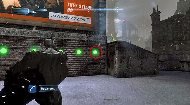 Musisz trafić w pierwszy przycisk od prawej dokładnie w momencie gdy się on uaktywni - Plik z danymi 1 (Park Row) - Batman: Arkham Origins - poradnik do gry