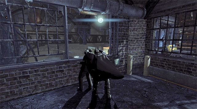 Zlikwiduj obu wrogów pojedynczym atakiem - Przedostań się do hotelu Gotham City Royal - Batman: Arkham Origins - poradnik do gry